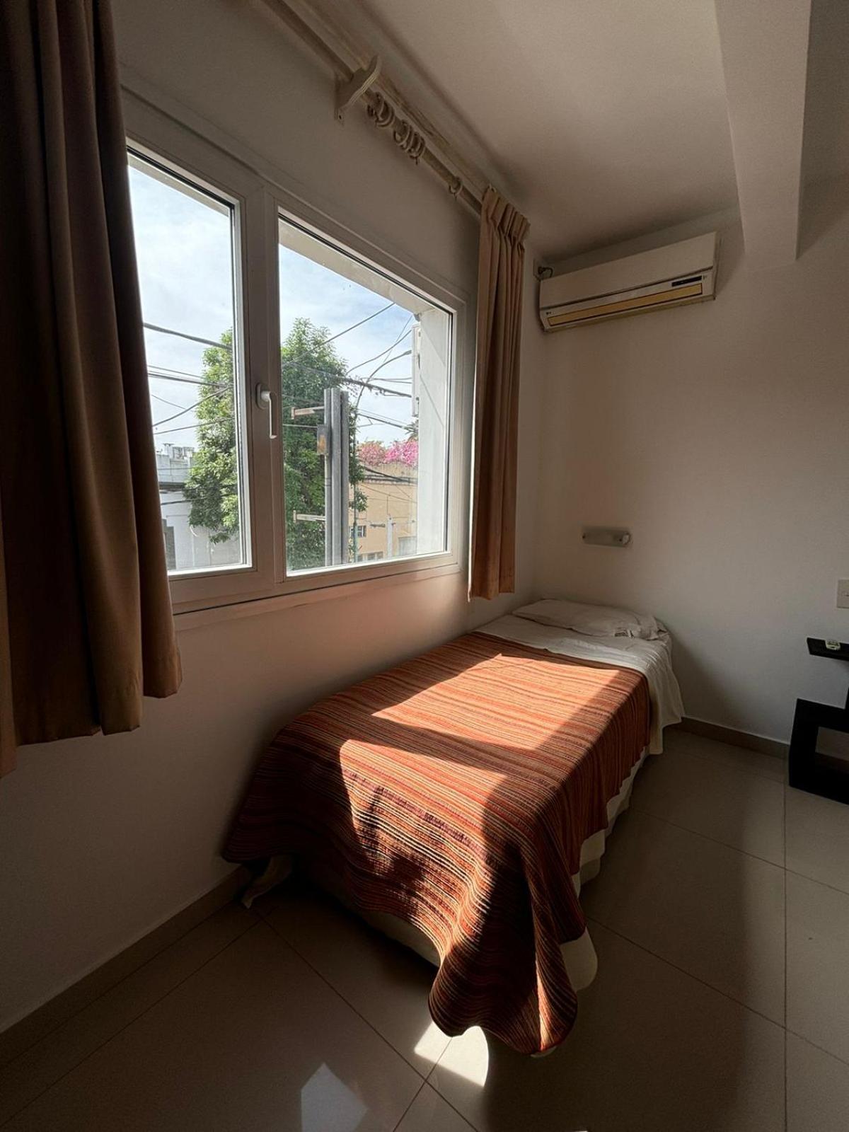 Hotel Plaza Italia ซาราเต ภายนอก รูปภาพ