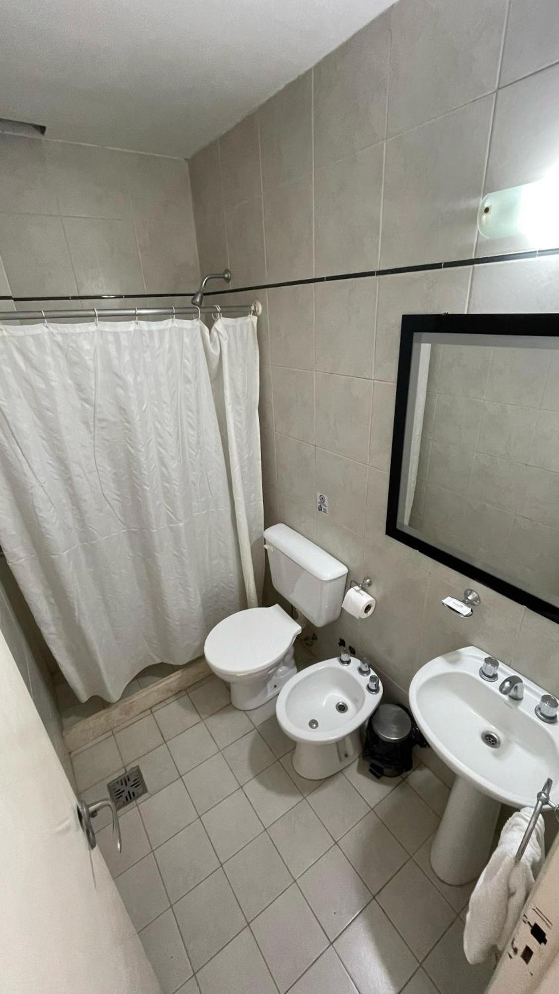 Hotel Plaza Italia ซาราเต ภายนอก รูปภาพ